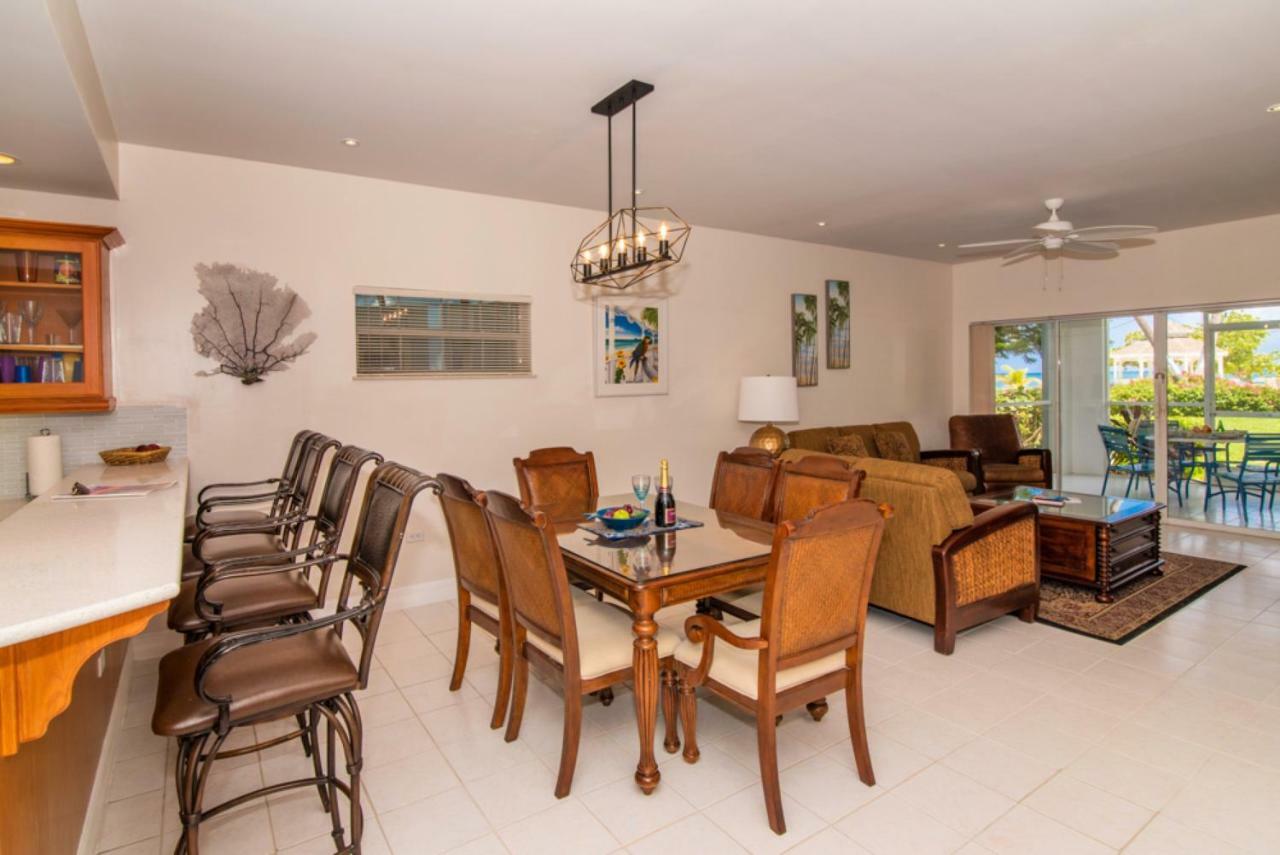 Grandview Condominiums George Town Extérieur photo