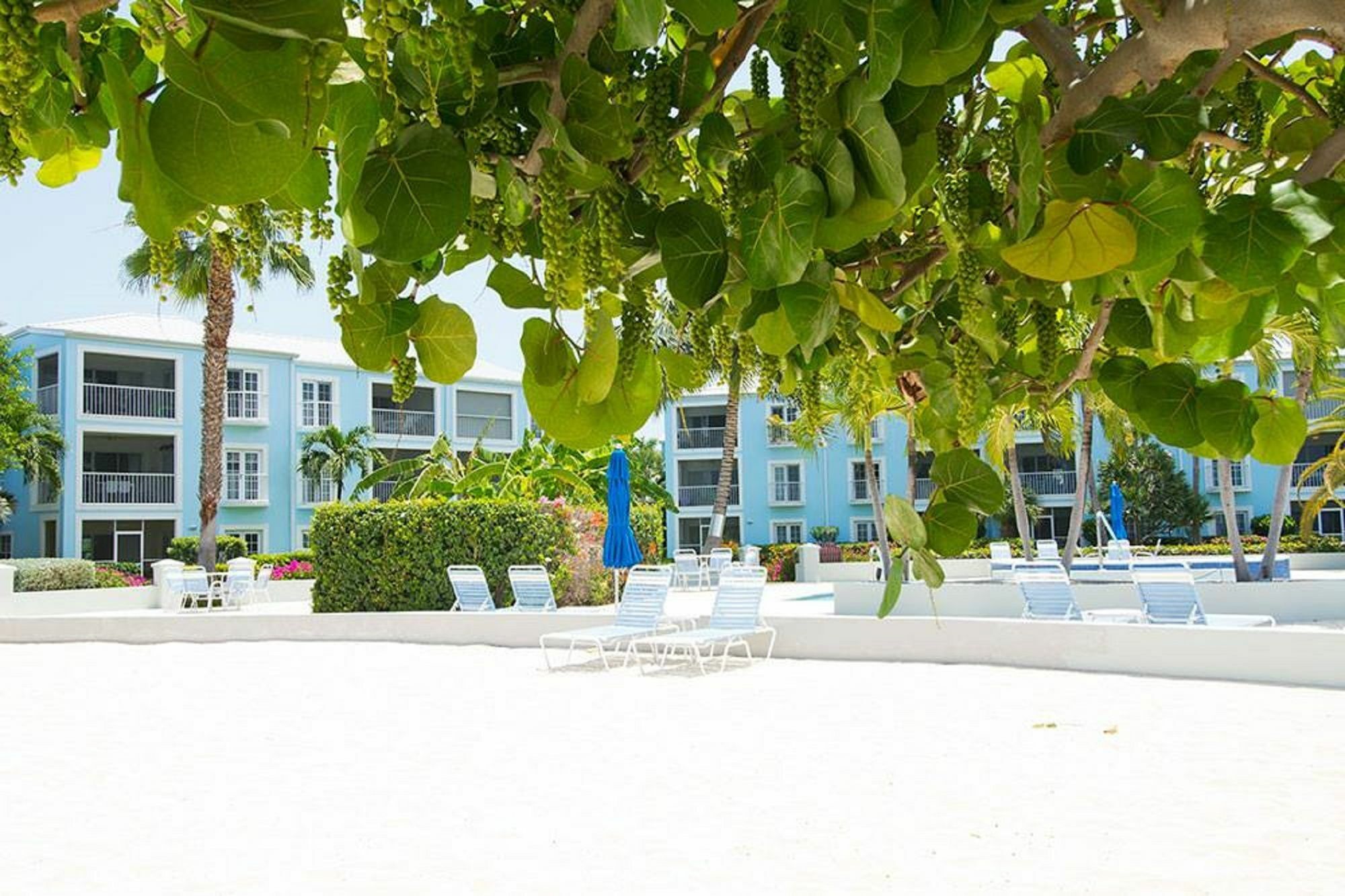 Grandview Condominiums George Town Extérieur photo